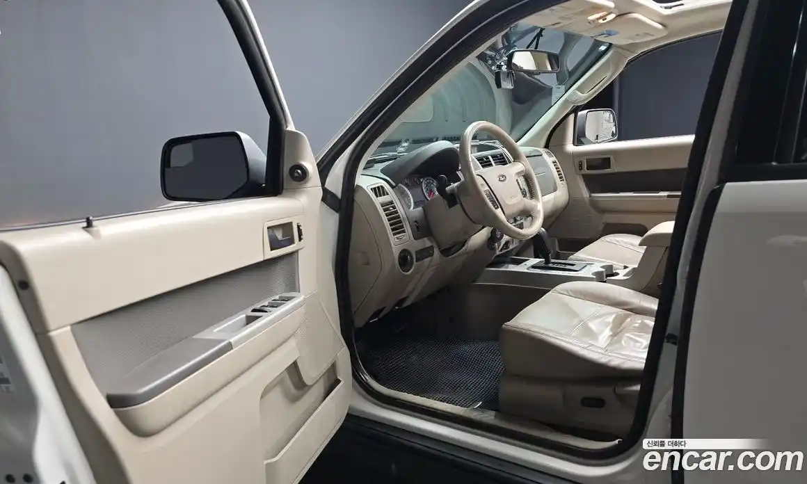 Ford Escape 2012 2.5 гидро в Москве № 303717, фото 10