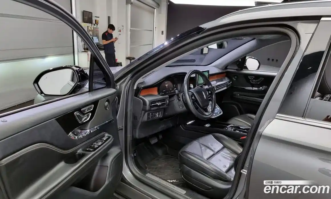 Lincoln Corsair 2021 2.0 гидро в Москве № 304137, фото 10