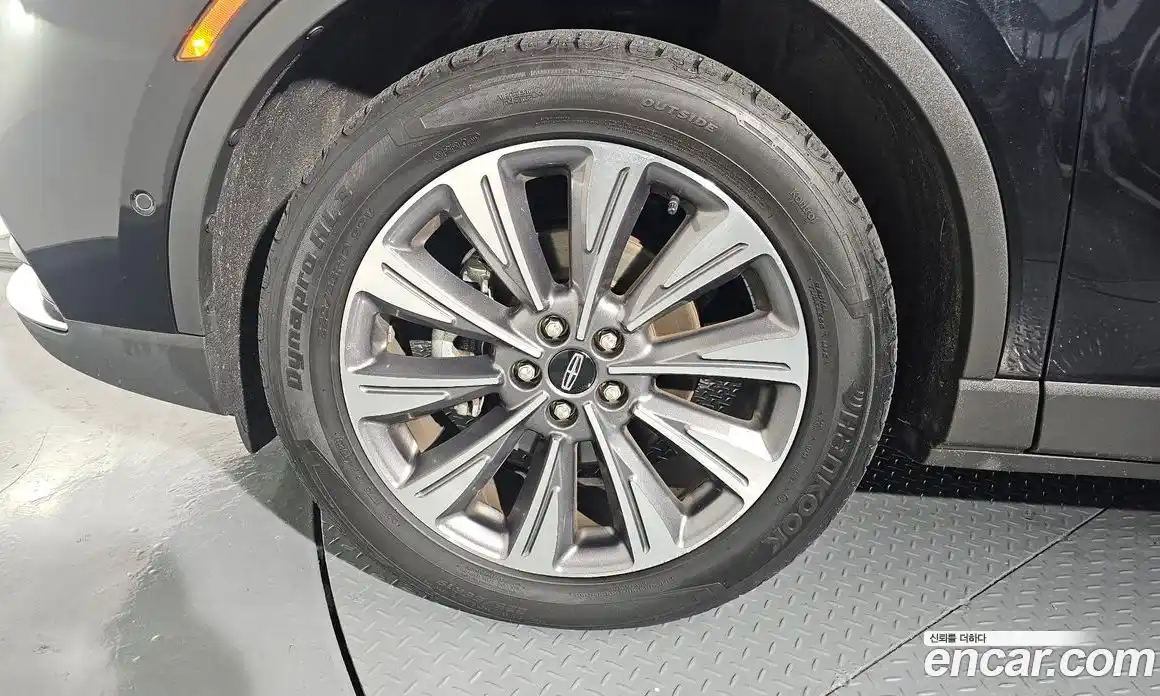 Lincoln Corsair 2020 2.0 гидро в Москве № 304230, фото 5