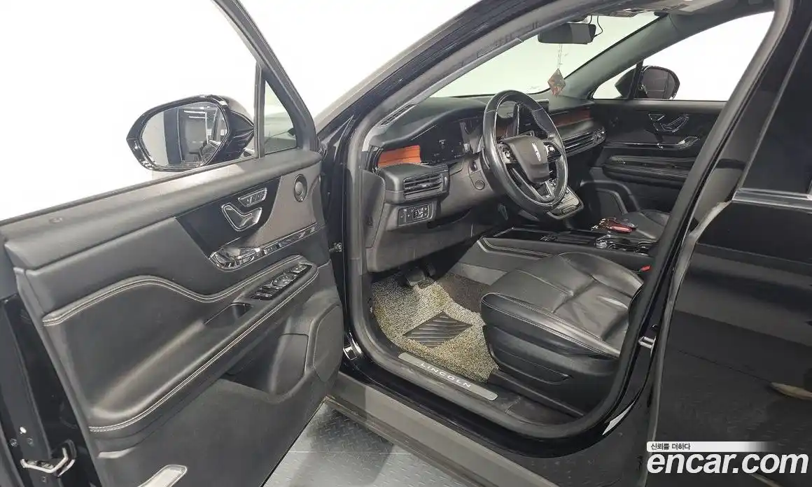 Lincoln Corsair 2020 2.0 гидро в Москве № 304230, фото 10