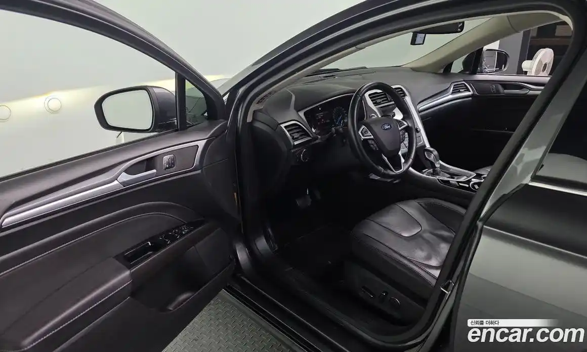 Ford Mondeo 2015 2.0 гидро в Москве № 304916, фото 11