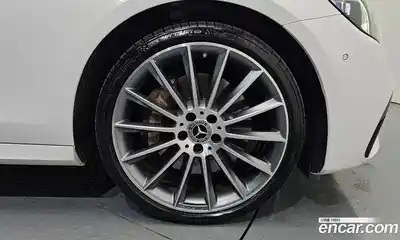 Mercedes-Benz E-Class 2021 2.0 гидро, миниатюра 5