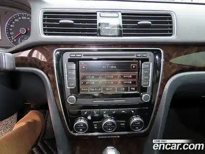 Volkswagen Passat 2014 2.0 гидро в Москве № 329861, миниатюра 12