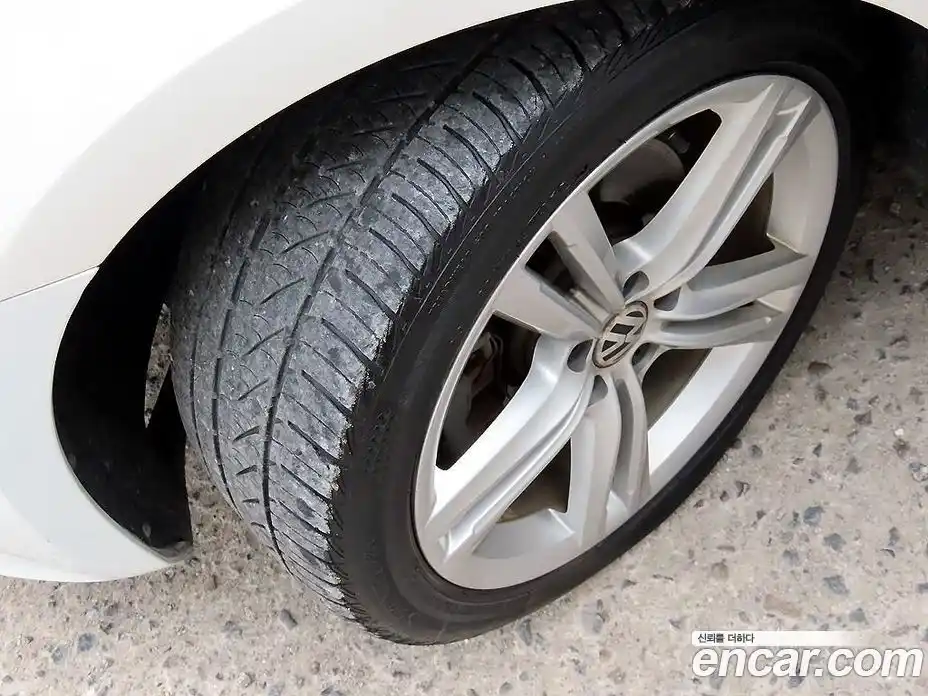 Volkswagen Passat 2014 2.0 гидро в Москве № 329861, фото 19