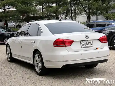 Volkswagen Passat 2014 2.0 гидро в Москве № 329861, миниатюра 3