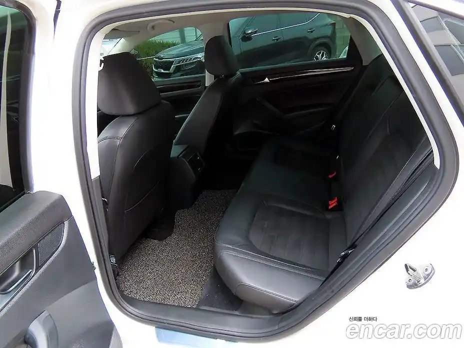 Volkswagen Passat 2014 2.0 гидро в Москве № 329861, фото 6