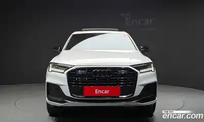 Audi Q7 2023 3.0 гидро в Москве № 343555, миниатюра 3