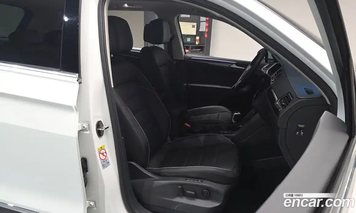 Volkswagen Tiguan 2024 2.0 гидро в Москве № 357441, фото 9