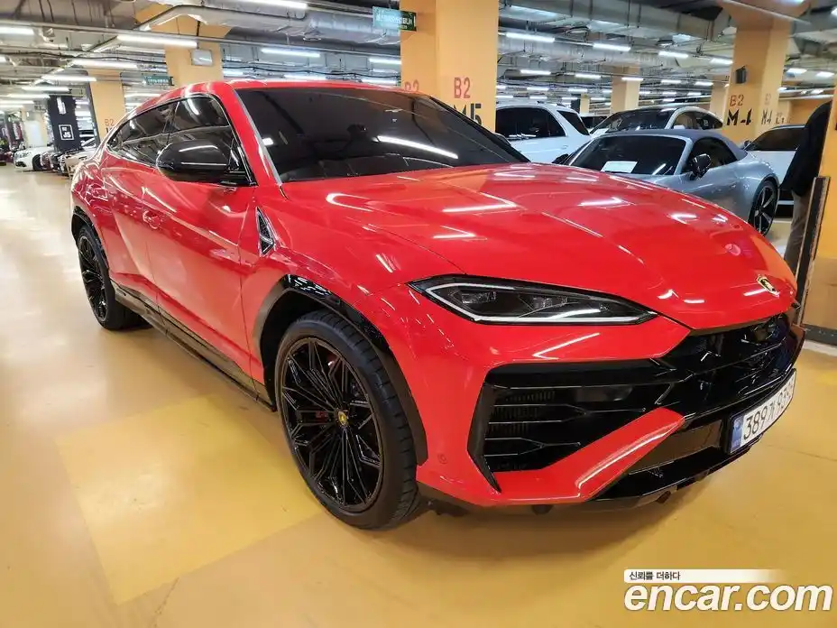 Lamborghini Urus 2025 4.0 гидро в Москве № 365780, фото 3