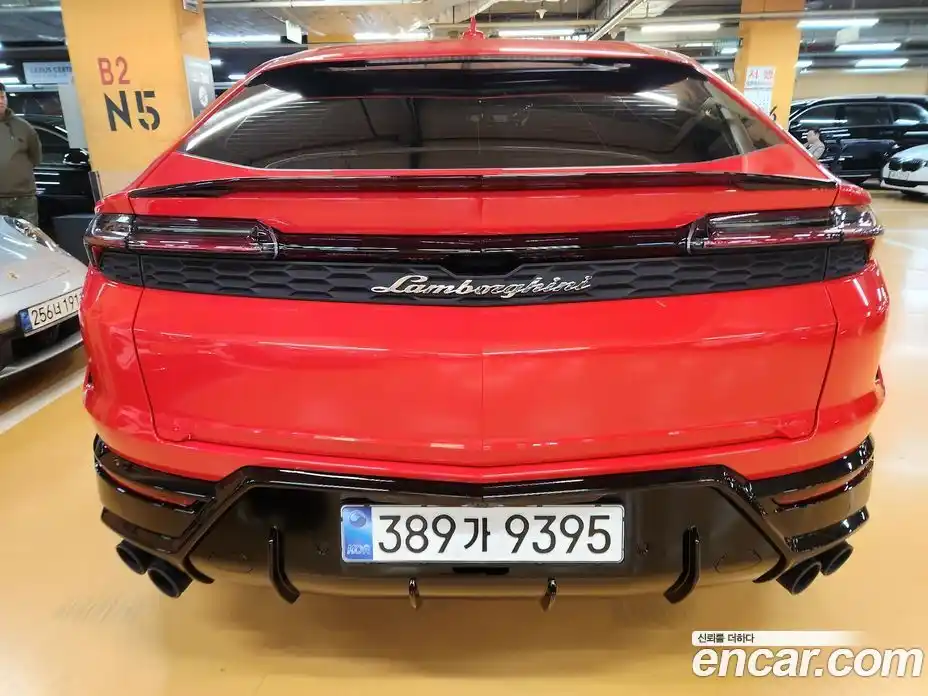 Lamborghini Urus 2025 4.0 гидро в Москве № 365780, фото 4