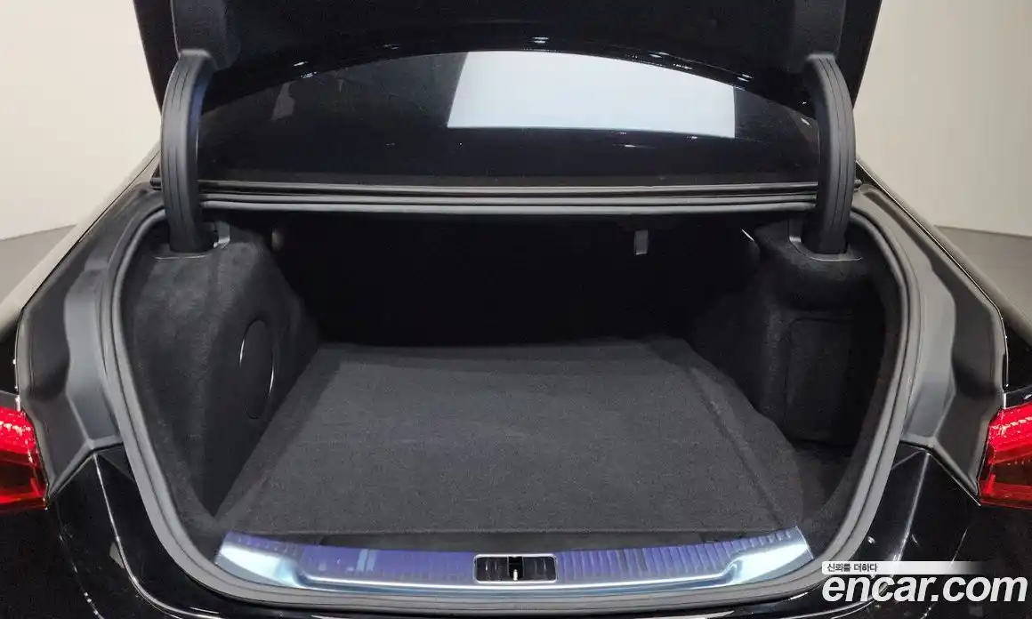 Mercedes-Benz S-Class 2024 4.0 гидро в Москве № 370557, фото 20