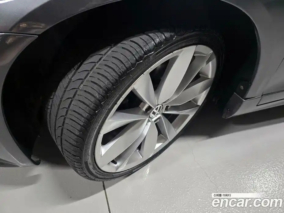 Volkswagen Scirocco 2014 2.0 гидро в Москве № 383416, фото 8