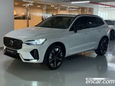 Volvo XC60, 2025