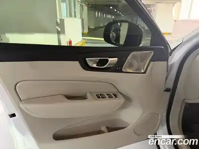Volvo XC60 2025 2.0 гидро в Москве № 430222, миниатюра 12