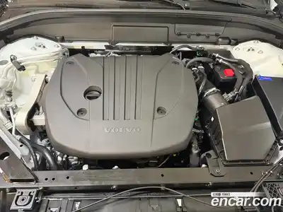 Volvo XC60 2025 2.0 гидро в Москве № 430222, миниатюра 6