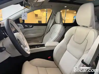 Volvo XC60 2025 2.0 гидро в Москве № 430222, миниатюра 10