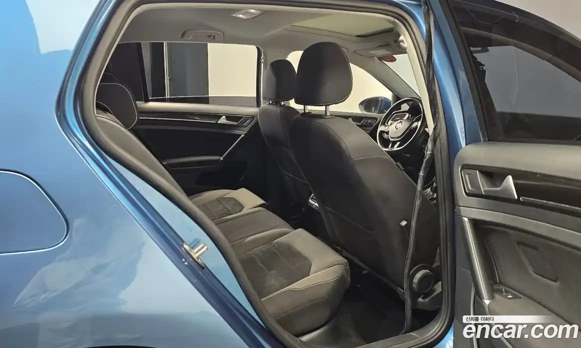 Volkswagen Golf 2016 1.4 гидро в Москве № 431911, фото 12