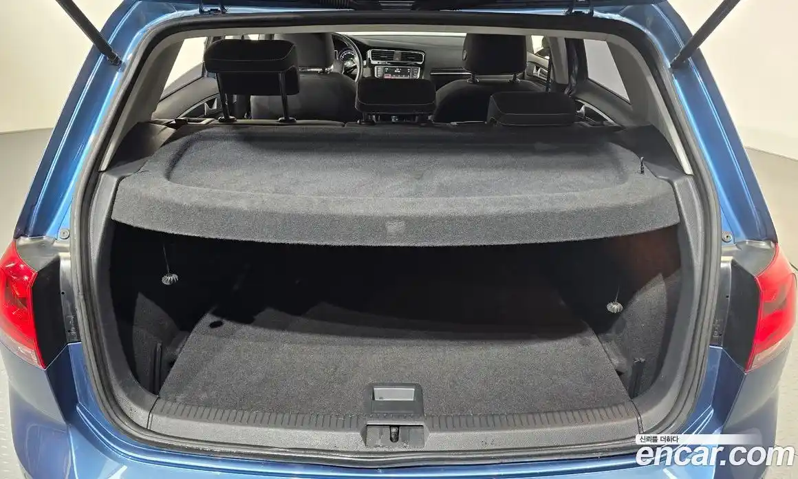 Volkswagen Golf 2016 1.4 гидро в Москве № 431911, фото 20