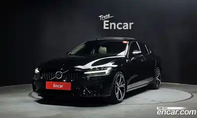 Volvo S60, 2023