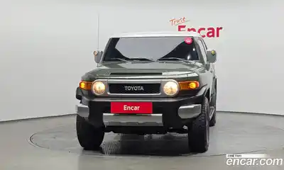Toyota FJ Cruiser 2012 4.0 гидро в Москве № 523940, миниатюра 3