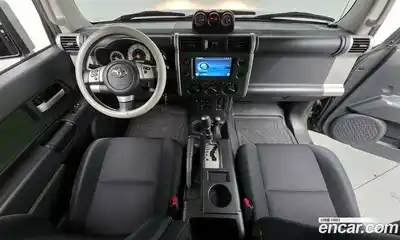 Toyota FJ Cruiser 2012 4.0 гидро в Москве № 523940, миниатюра 7