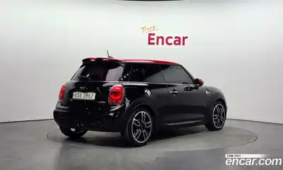 Mini Cooper 2017 2.0 гидро в Москве № 546629, миниатюра 2