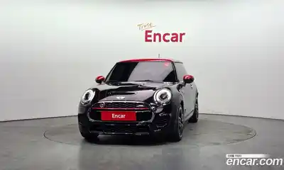 Mini Cooper 2017 2.0 гидро в Москве № 546629, миниатюра 3