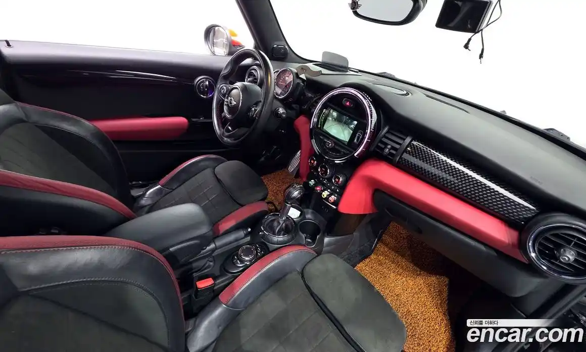 Mini Cooper 2017 2.0 гидро в Москве № 546629, фото 7
