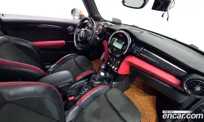 Mini Cooper 2017 2.0 гидро в Москве № 546629, миниатюра 7