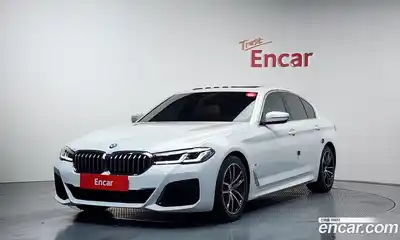 BMW 5-Series, 2022