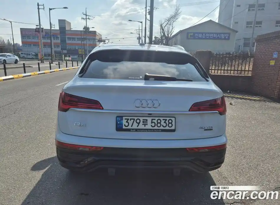Audi Q5 2021 2.0 гидро в Москве № 593430, фото 5
