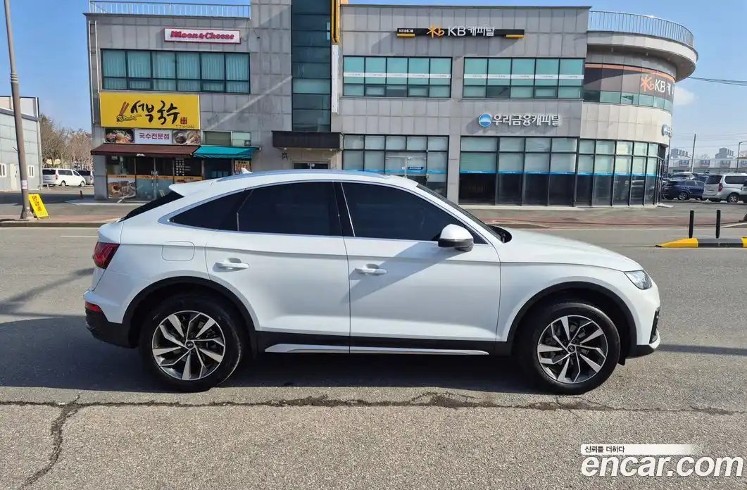 Audi Q5 2021 2.0 гидро в Москве № 593430, фото 7