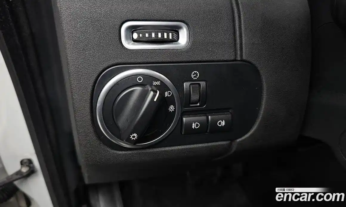 Land Rover Discovery 2016 3.0 гидро в Москве № 594811, фото 14
