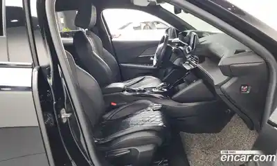 Peugeot 2008 2021 0.1 гидро в Москве № 611170, миниатюра 11