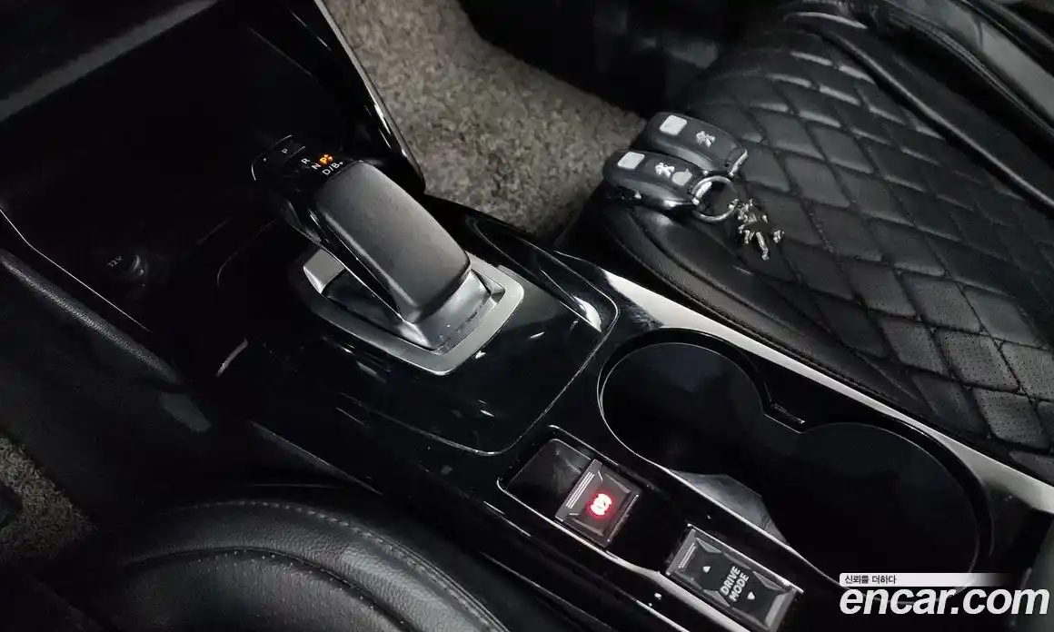 Peugeot 2008 2021 0.1 гидро в Москве № 611170, фото 9