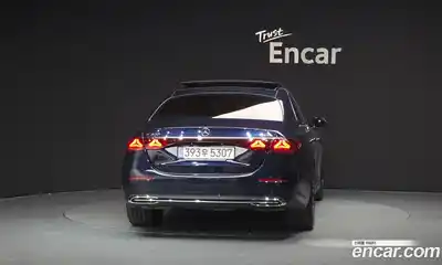 Mercedes-Benz E-Class 2024 2.0 гидро в Москве № 622796, миниатюра 4