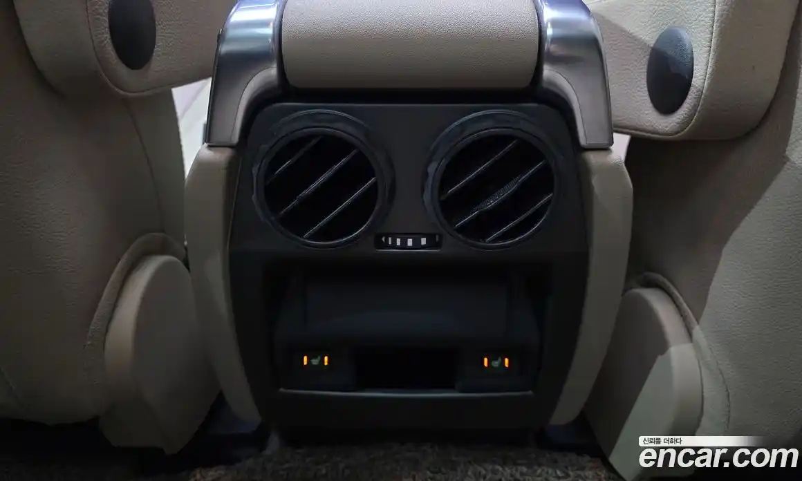 Land Rover Discovery 2015 3.0 гидро в Москве № 627390, фото 18