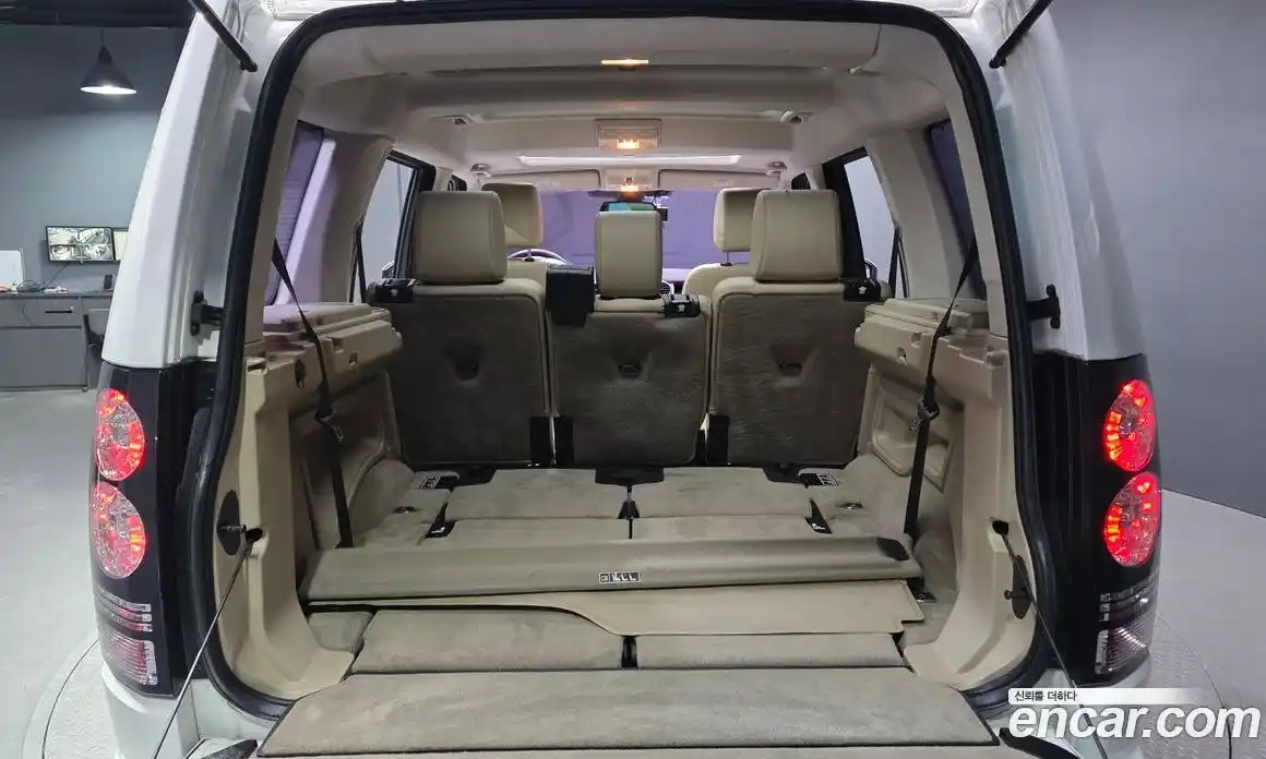 Land Rover Discovery 2015 3.0 гидро в Москве № 627390, фото 20