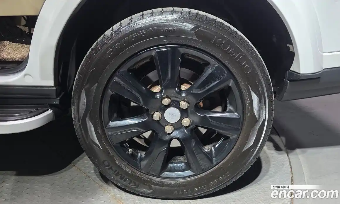 Land Rover Discovery 2015 3.0 гидро в Москве № 627390, фото 5