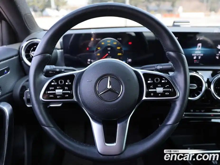 Mercedes-Benz A-Class 2021 2.0 гидро в Москве, фото 12
