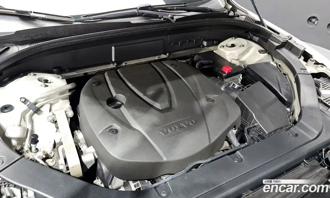 Volvo XC60 2018 2.0 гидро в Москве № 749586, фото 6