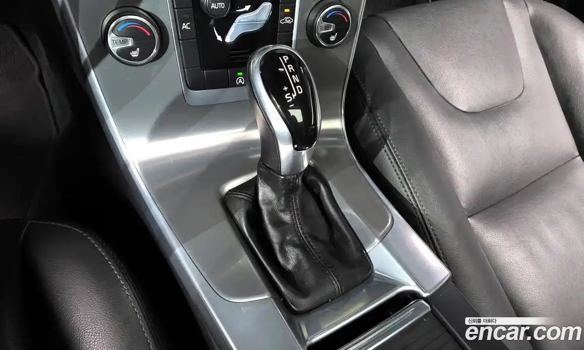 Volvo S60 2014 1.6 гидро в Москве № 749650, фото 9