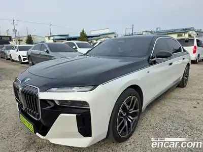 BMW 7-Series 2023 3.0 гидро в Москве № 762918, миниатюра 2