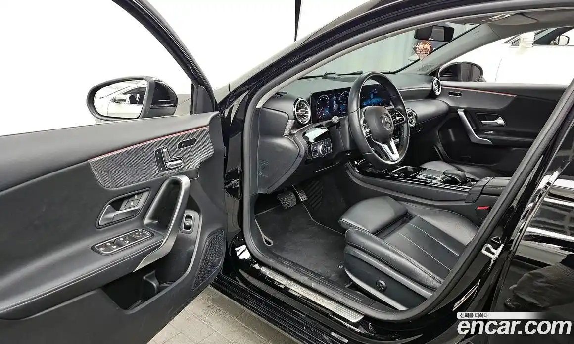 Mercedes-Benz A-Class 2020 2.0 гидро в Москве № 764484, фото 10