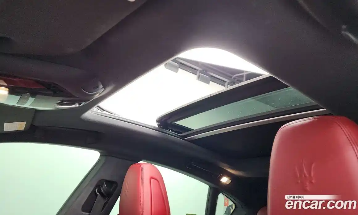 Maserati Levante 2018 3.0 гидро в Москве № 803294, фото 19