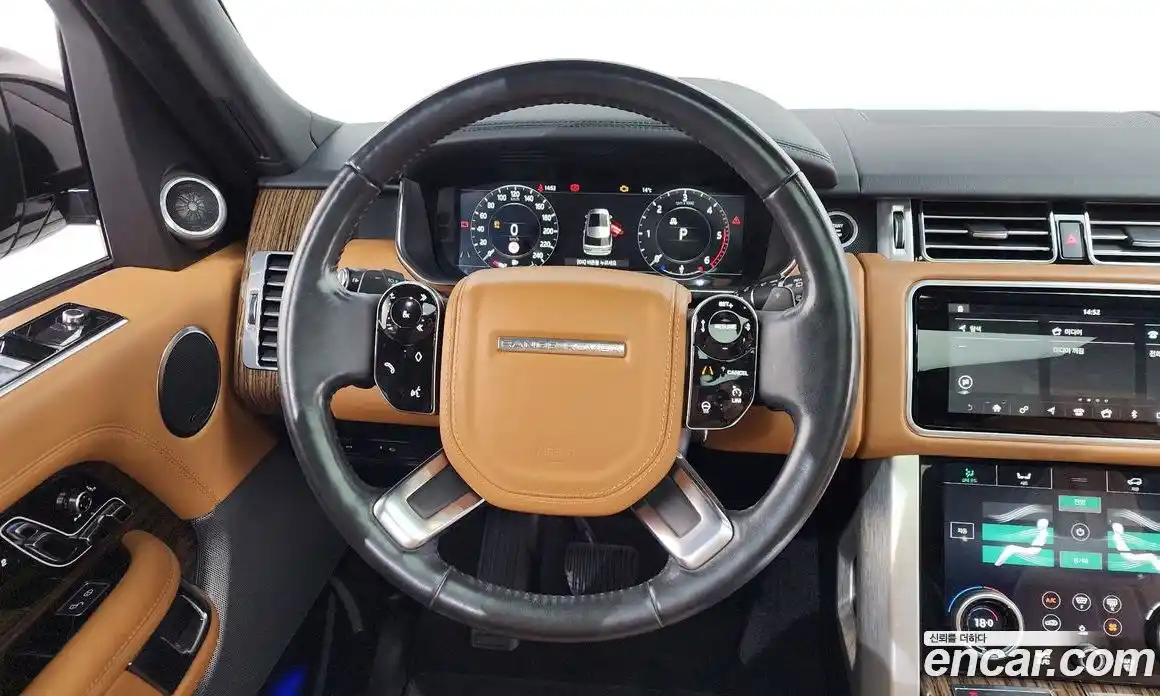 Land Rover Range-Rover 2018 4.4 гидро в Москве № 824947, фото 13