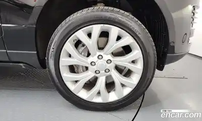 Land Rover Range-Rover 2018 4.4 гидро в Москве № 824947, миниатюра 5