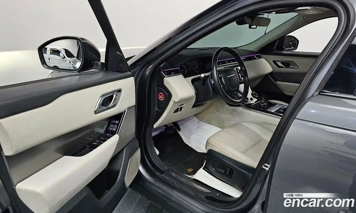 Land Rover Range-Rover Velar 2018 2.0 гидро в Москве № 825018, фото 10