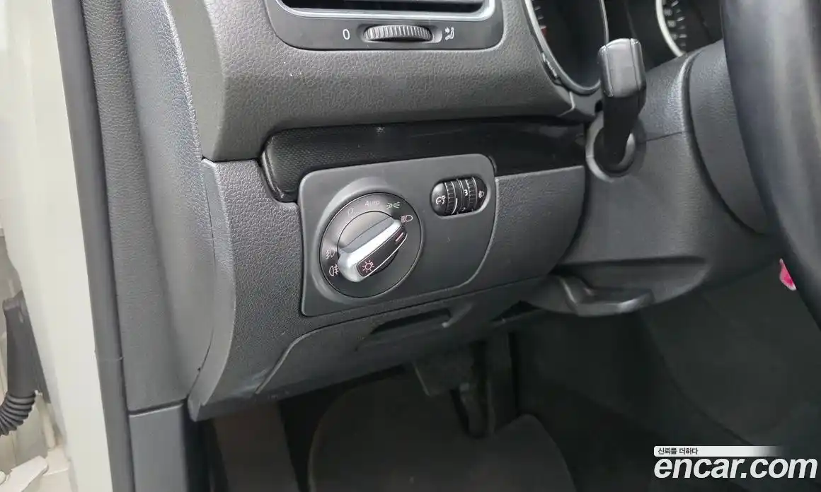 Volkswagen Golf 2013 1.6 гидро в Москве № 826294, фото 15