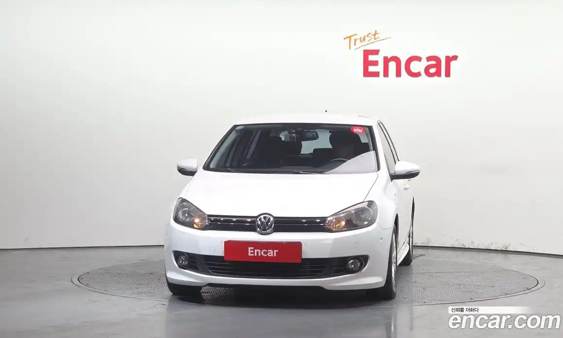 Volkswagen Golf 2013 1.6 гидро в Москве № 826294, фото 3